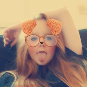 Meet your Posher, Leilani